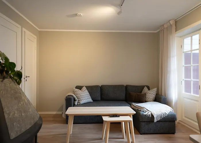 Family - Well Equipped And Newly Renovated *